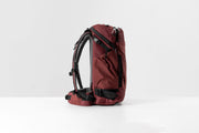 Matador GlobeRider35 Travel Backpack (garnet) - Handgepäckkonformer Rucksack für Weltreisen (35 liter) von Matador