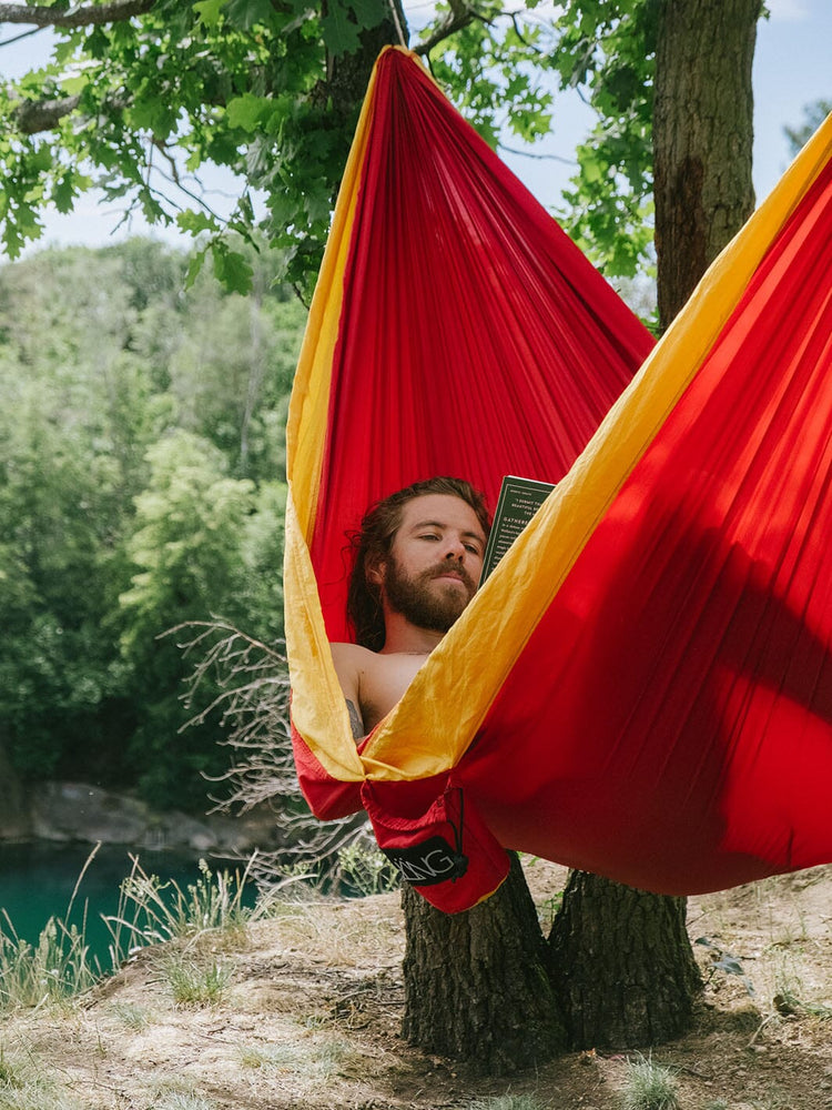 Ultralight hammock made of parachute silk HANG Outdoors